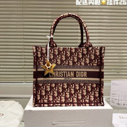 Dior Oblique Book tote shopping bags red size:  26cm