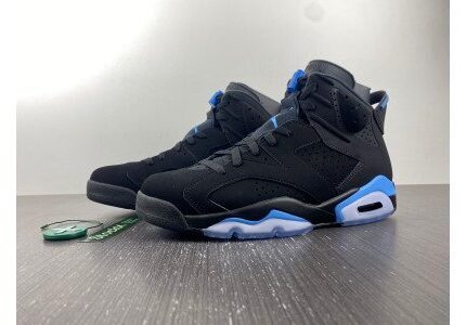 Air Jordan 6 Retro UNC