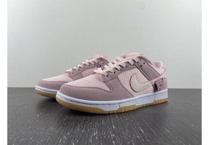 Nike Dunk Low Teddy Bear